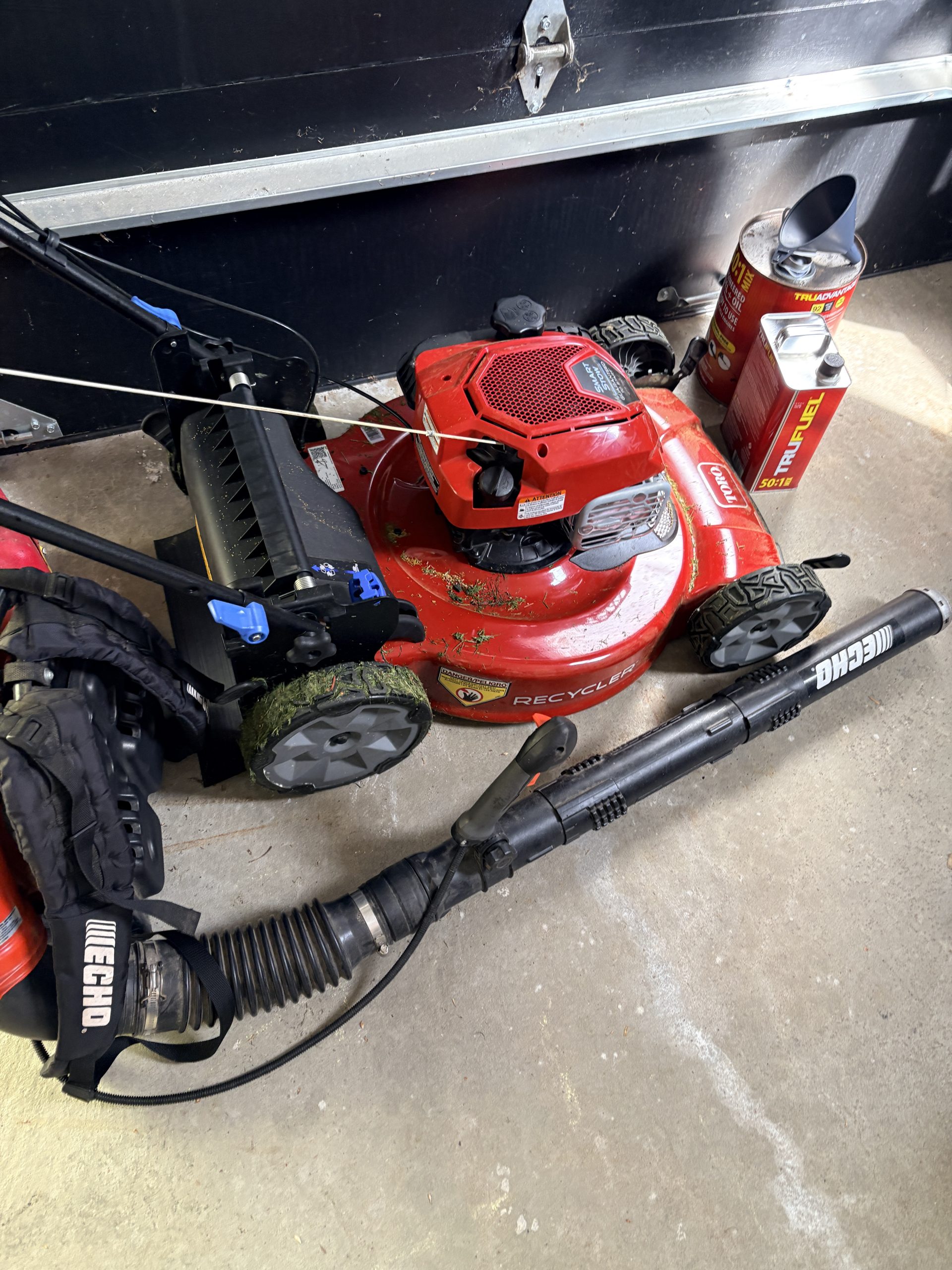 Weekly lawn care service in South Shore Massachusetts